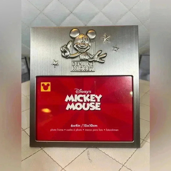 Genuine Mickey Mouse 4x6 Photo Frame Brand-new NEW Picture Frame - Picture 1 of 4